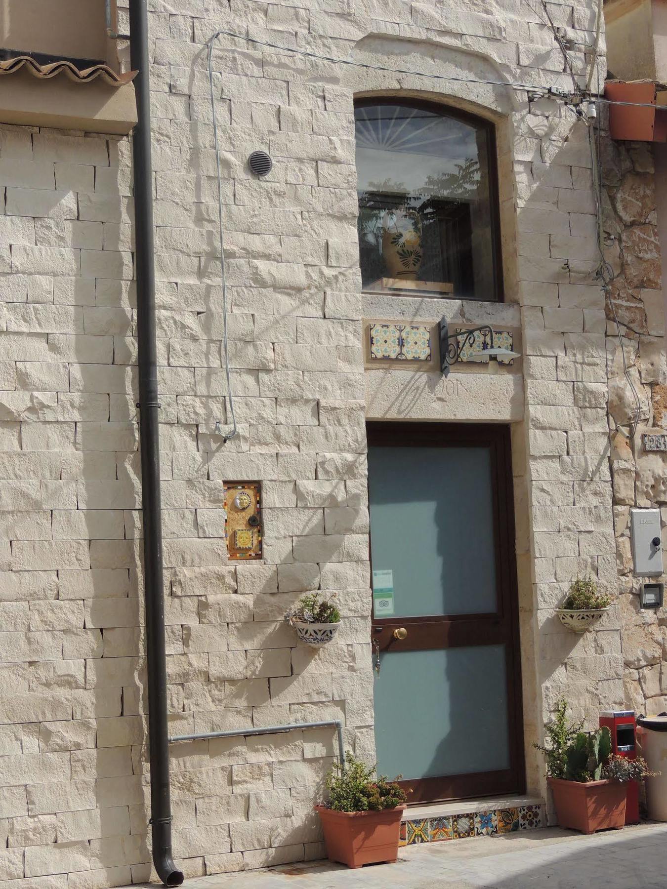 Ferienwohnung Monolocale L'Abbraccio Ragusa Exterior foto