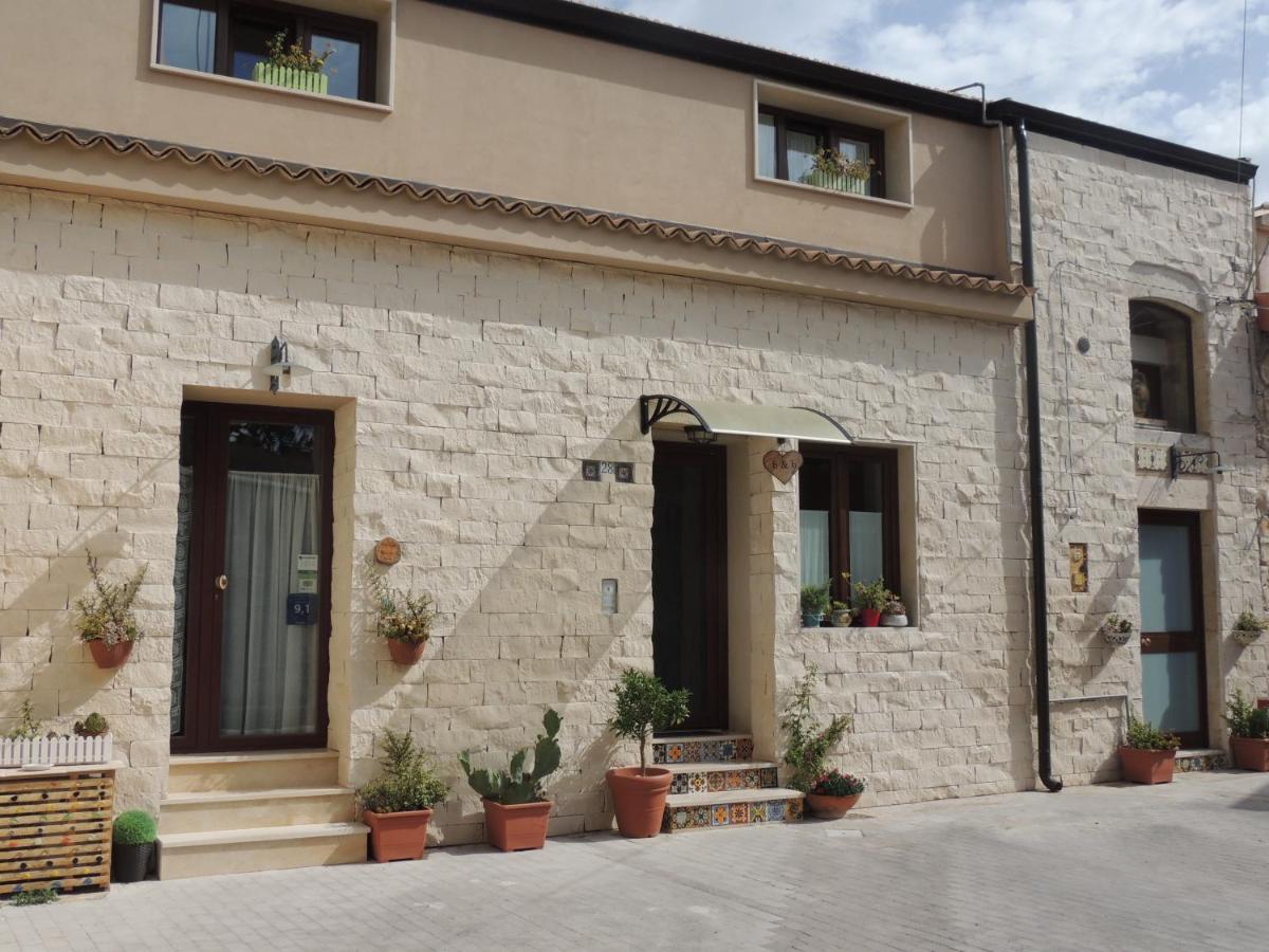 Ferienwohnung Monolocale L'Abbraccio Ragusa Zimmer foto